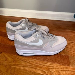 Women’s Nike Air Max